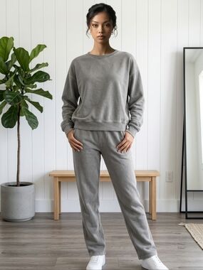 Electric & Rose Long-Sleeve Crewneck Top — Taupe